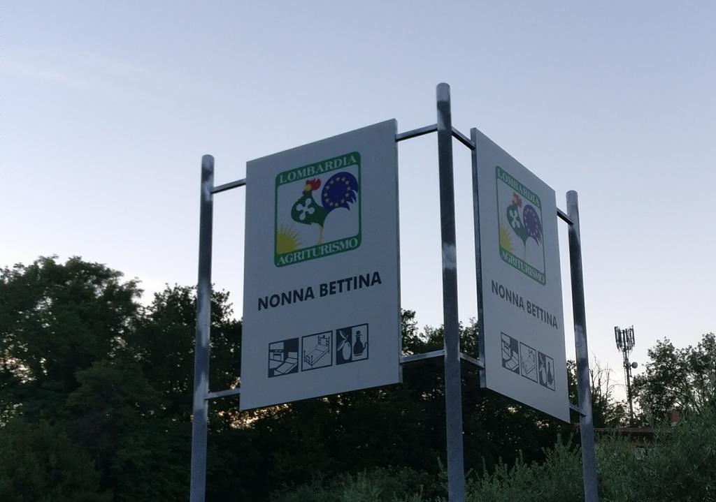 Agriturismo Nonna Bettina Moniga del Garda المظهر الخارجي الصورة
